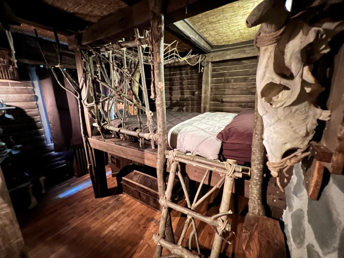 Insomnia Hotel Berga Extérieur photo